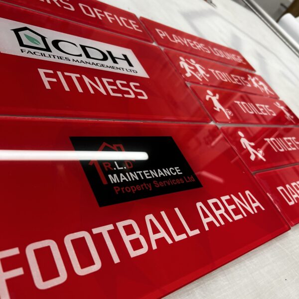 Acrylic Signs (Shape cut)